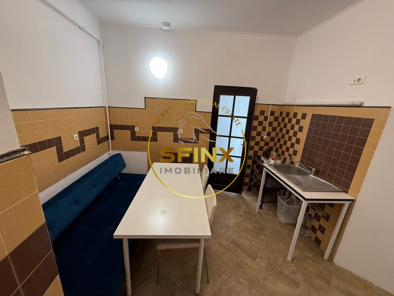 Birou elegant 3 camere in vila zona Cismigiu, 3 balcoane