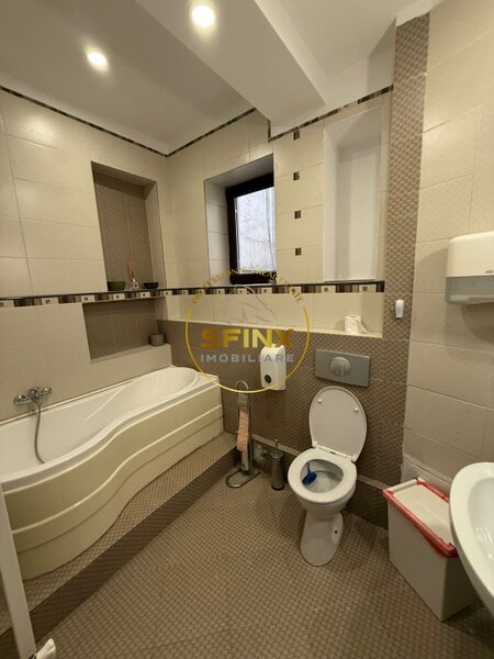Birou elegant 3 camere in vila zona Cismigiu, 3 balcoane